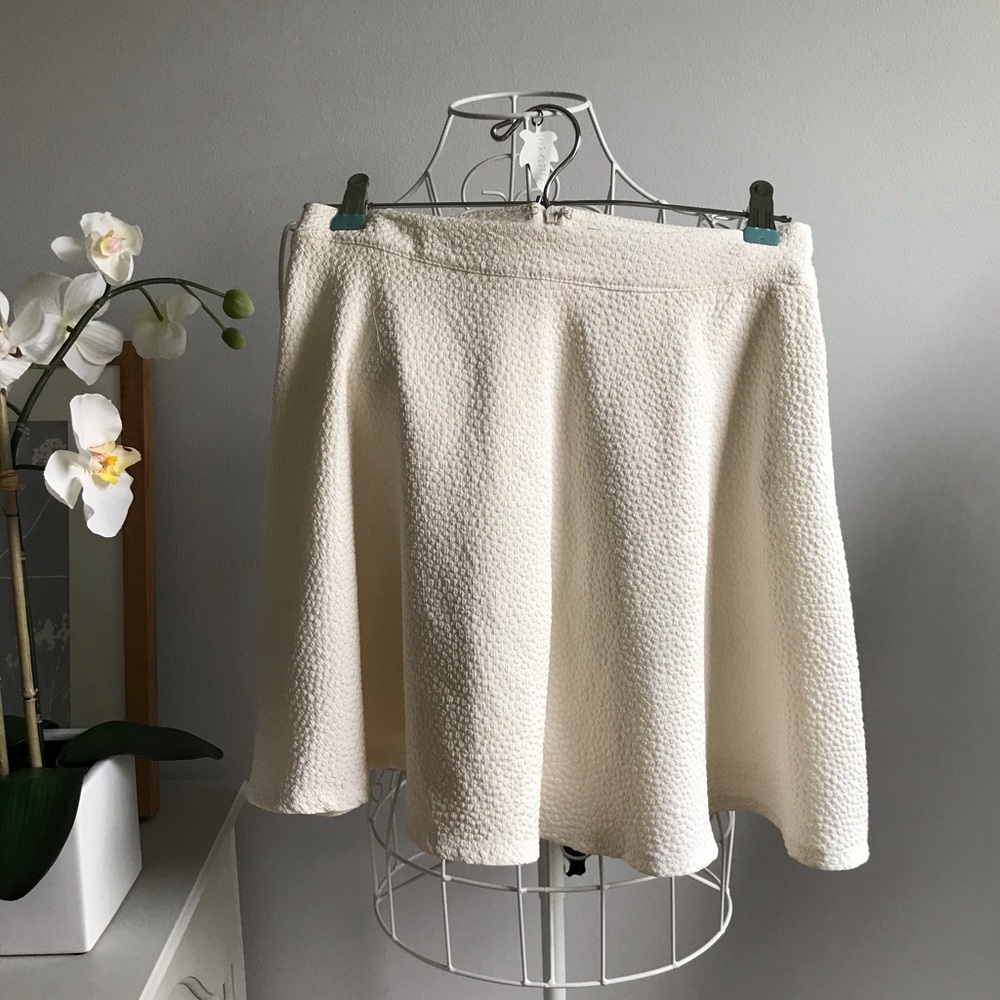 NWOT White Skirt